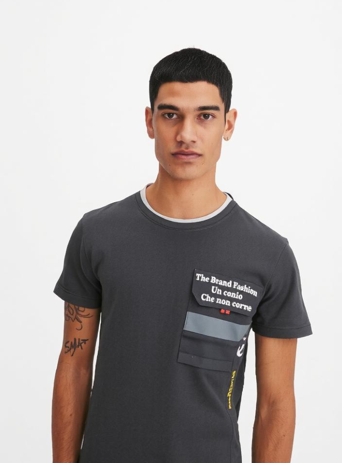 Urban Statement Pocket Tee